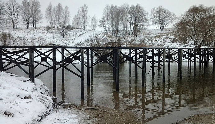Свайные мосты: надежное решение для преодоления водных преград в Серове от 56370 руб